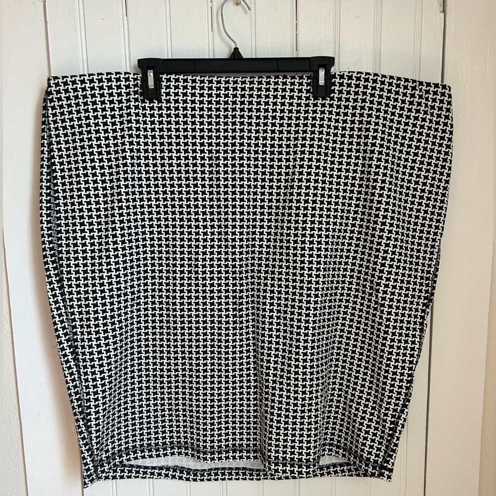 Houndstooth, Business Casual, Black and White, 4x, Aline, Old Navy Skirt